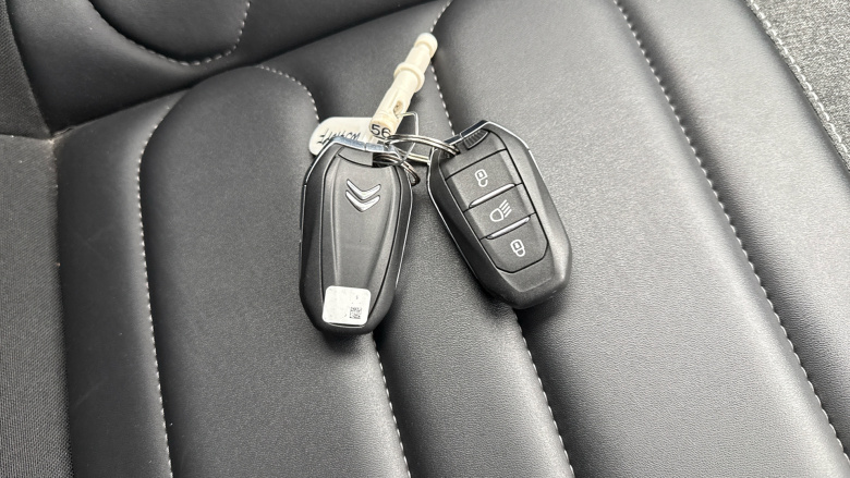 Citroen C3 Aircross 1.2 PureTech 110 Shine Plus 5dr Petrol Hatchback